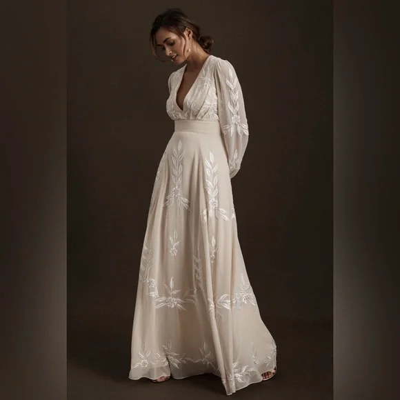 BHLDN Belize Embroidered A-Line Long-Sleeve V-Neck Gown 10 - Picture 2 of 16